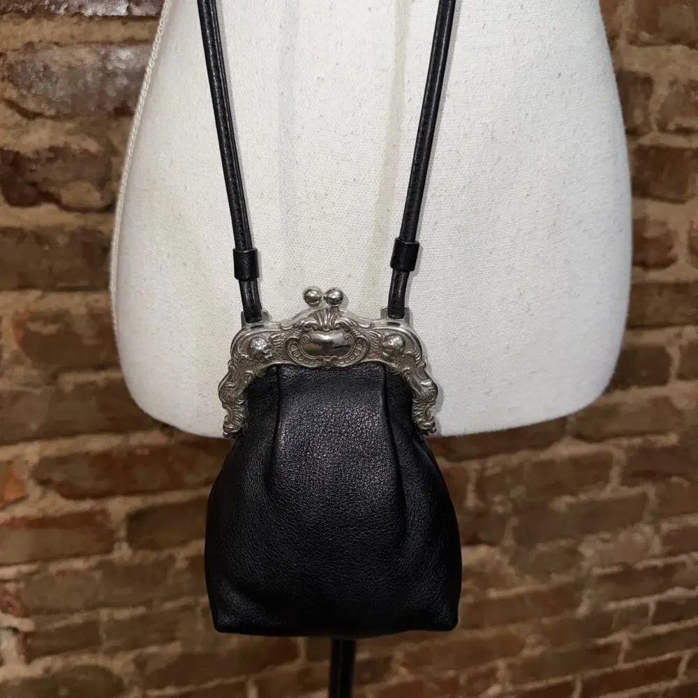 Brighton one 1 world vintage mini kisslock crossbody black leather bag EUC - Picture 3 of 8